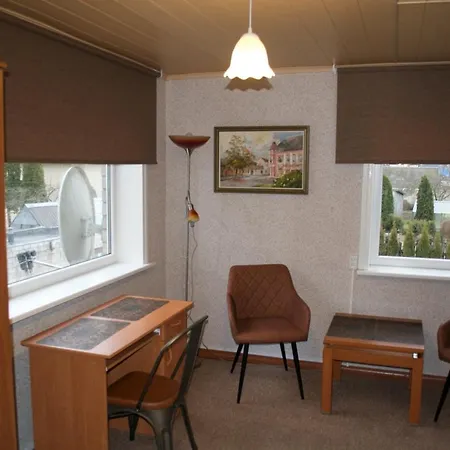 Nooruse Majutus 4* Kuressaare