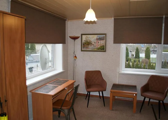 Nooruse Majutus 4* Kuressaare