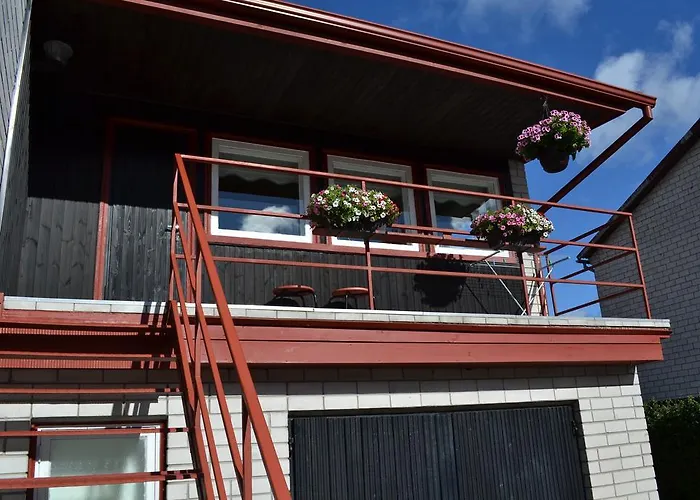 Guest house Nooruse Majutus 4*